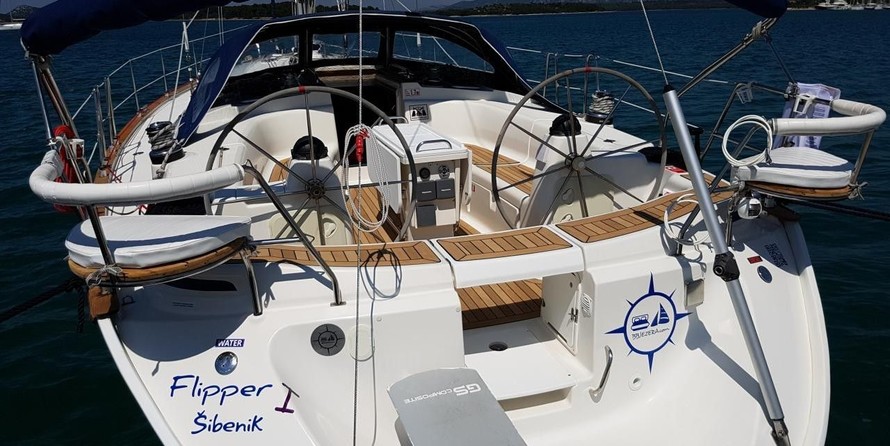 Bavaria 44