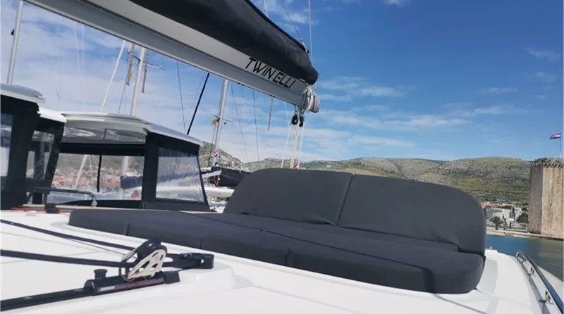 Lagoon 450 S
