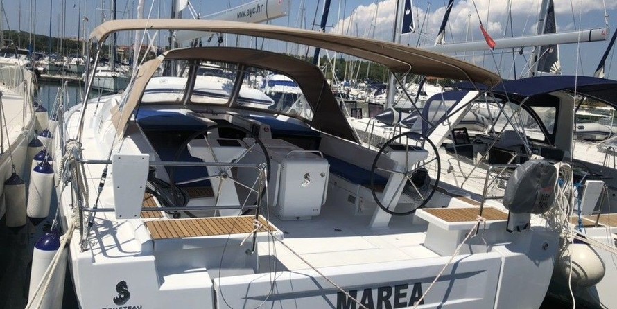 Beneteau Oceanis 51.1