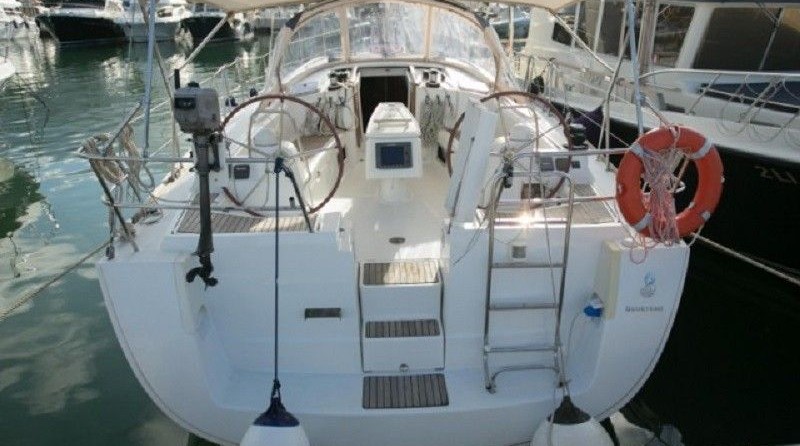 Beneteau Oceanis 43
