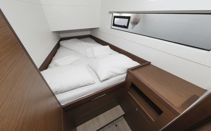 Lagoon 40