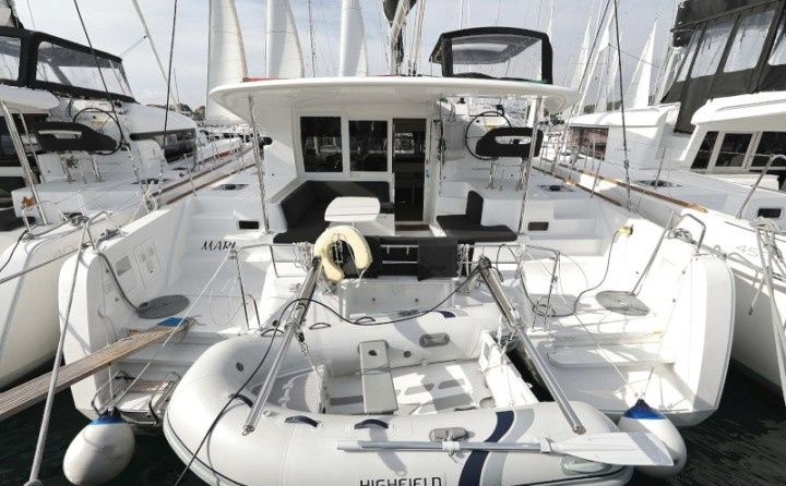 Lagoon 40