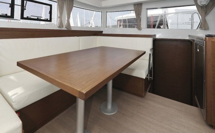 Lagoon 40