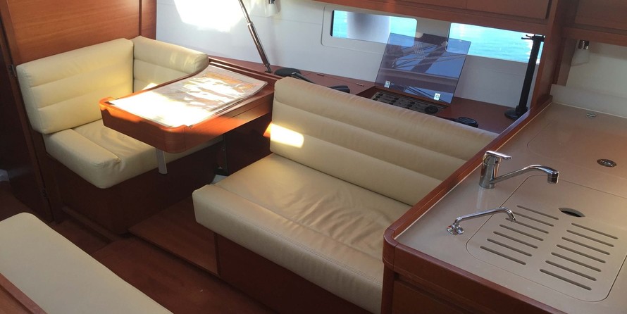Dufour 412