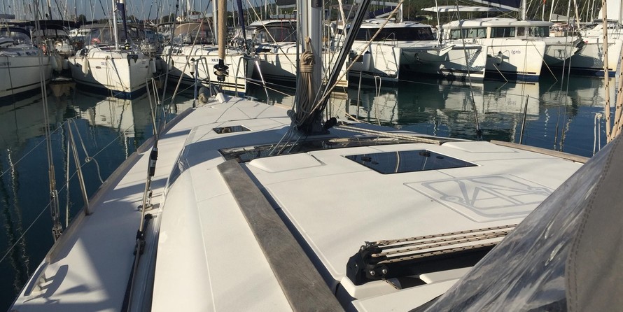 Dufour 412