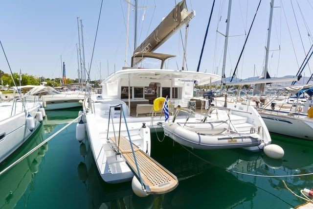 Lagoon 450 F
