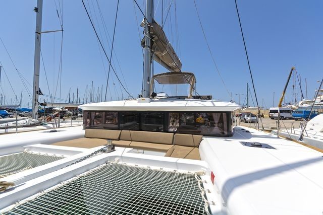 Lagoon 450 F
