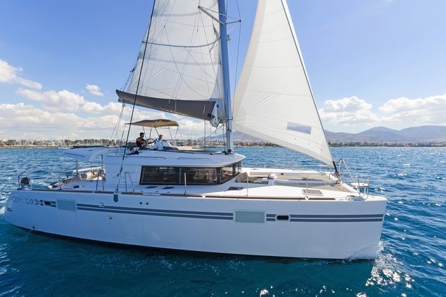 Lagoon 450 F