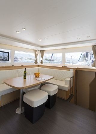 Lagoon 450 F