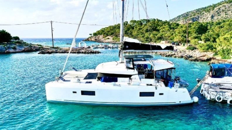 Lagoon 42