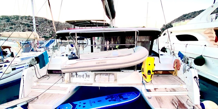 Lagoon 42
