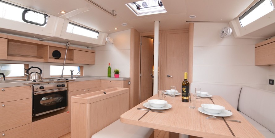 Beneteau Oceanis 46