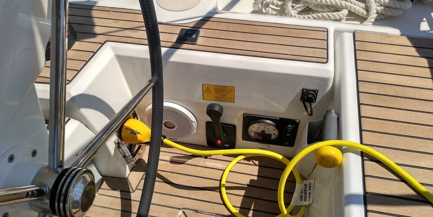 Beneteau Oceanis 51.1