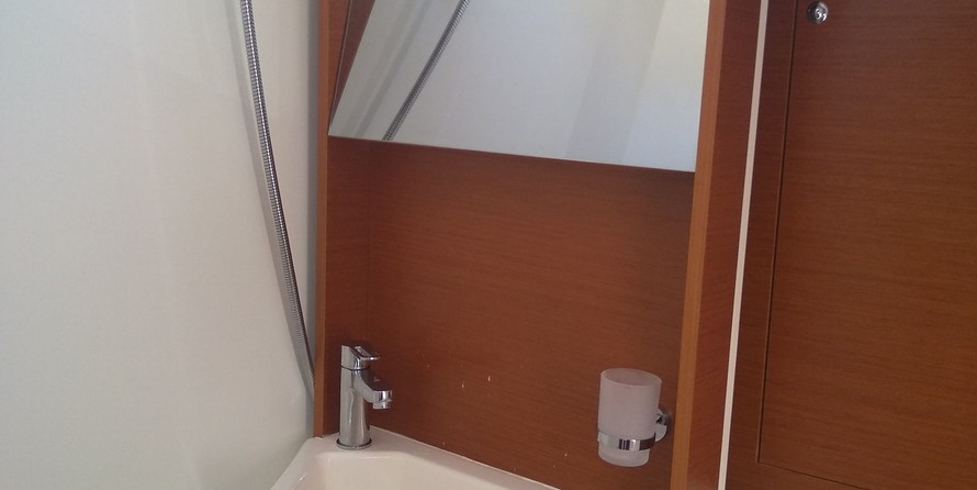 Beneteau Oceanis 51.1