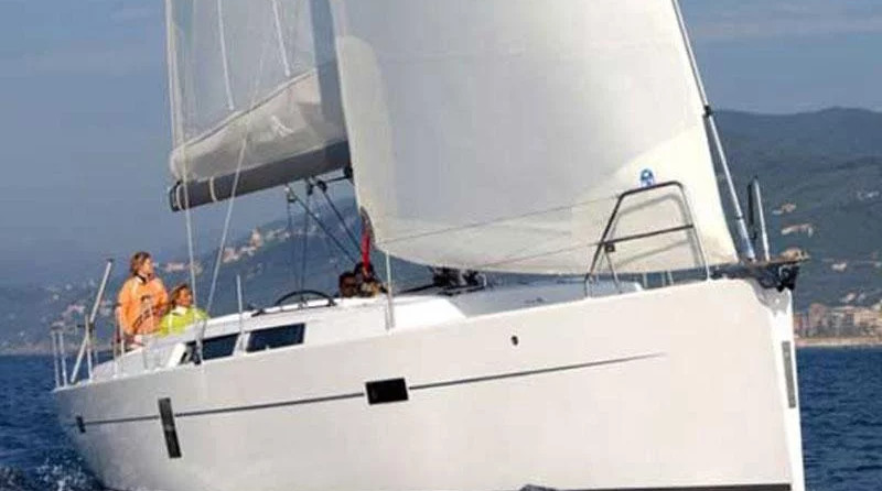 Hanse 445