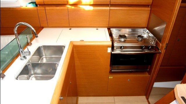 Jeanneau Sun Odyssey 389