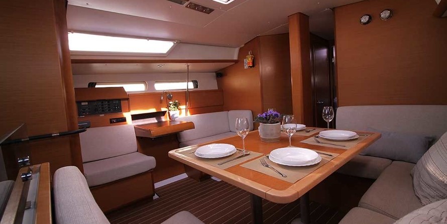 Jeanneau Sun Odyssey 439