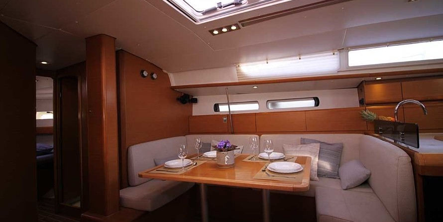 Jeanneau Sun Odyssey 439