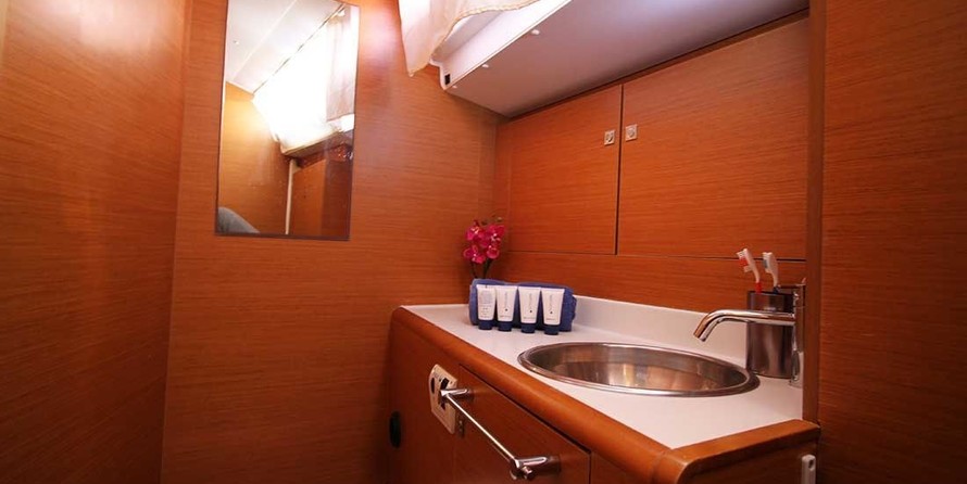 Jeanneau Sun Odyssey 439