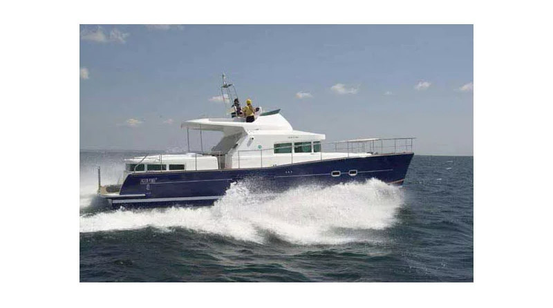 Lagoon Power 43