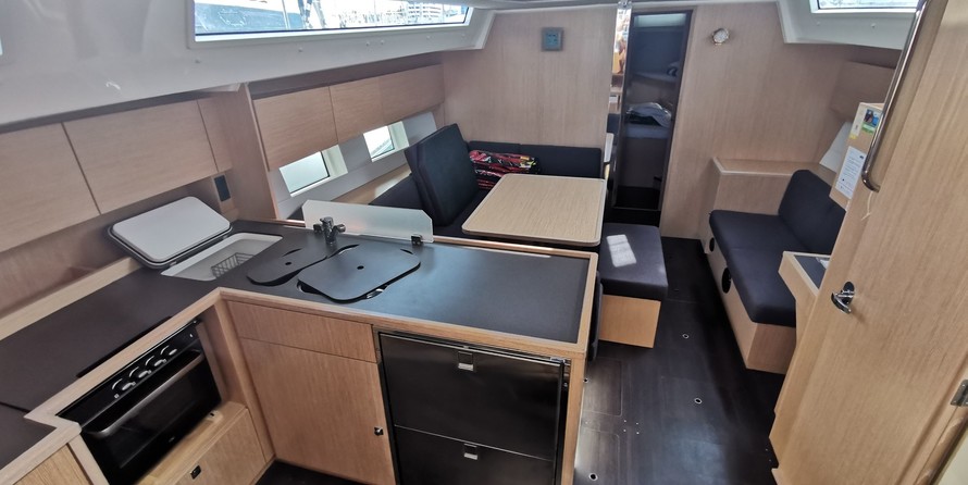 Bavaria C45