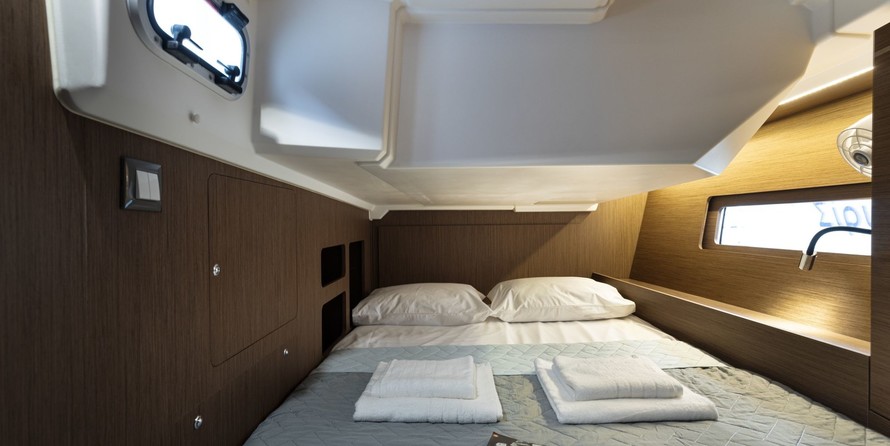 Beneteau Oceanis 46