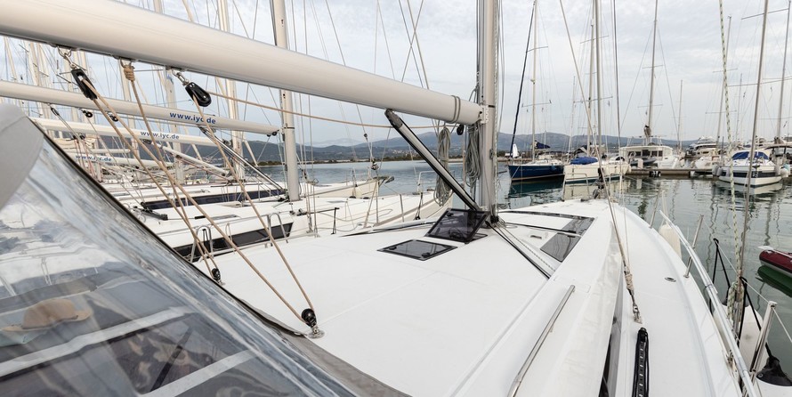 Beneteau Oceanis 46