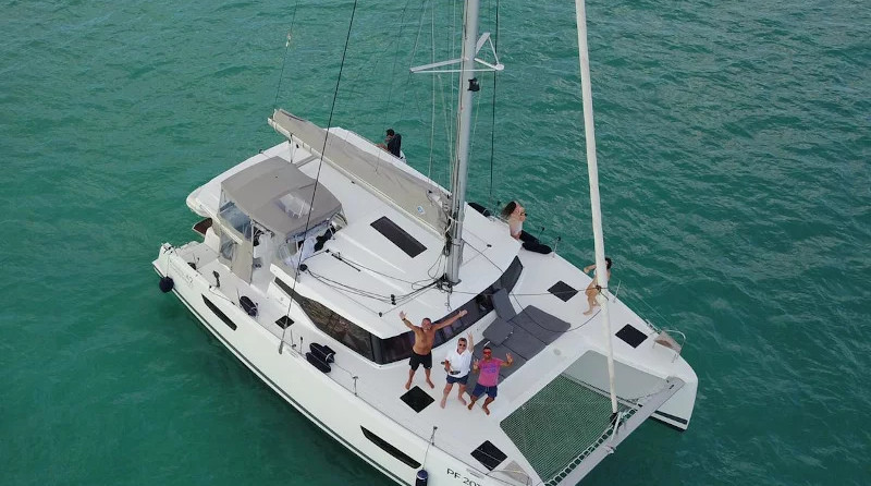 Fountaine Pajot Astréa 42