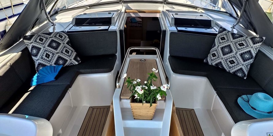 Hanse 458