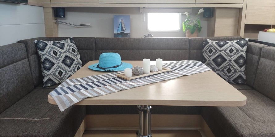 Hanse 458