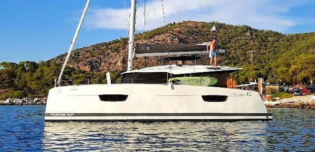 Fountaine Pajot Astréa 42