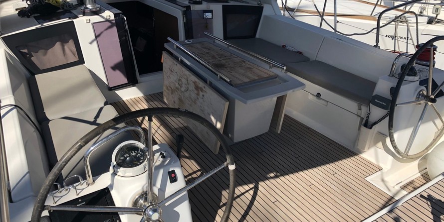 Beneteau Oceanis 45