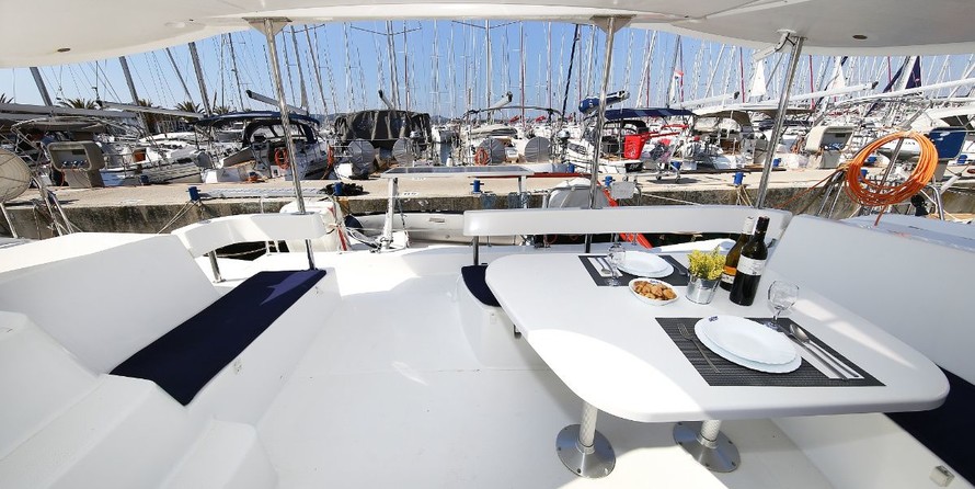 Fountaine Pajot Lipari 41
