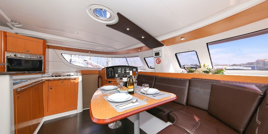 Fountaine Pajot Lipari 41