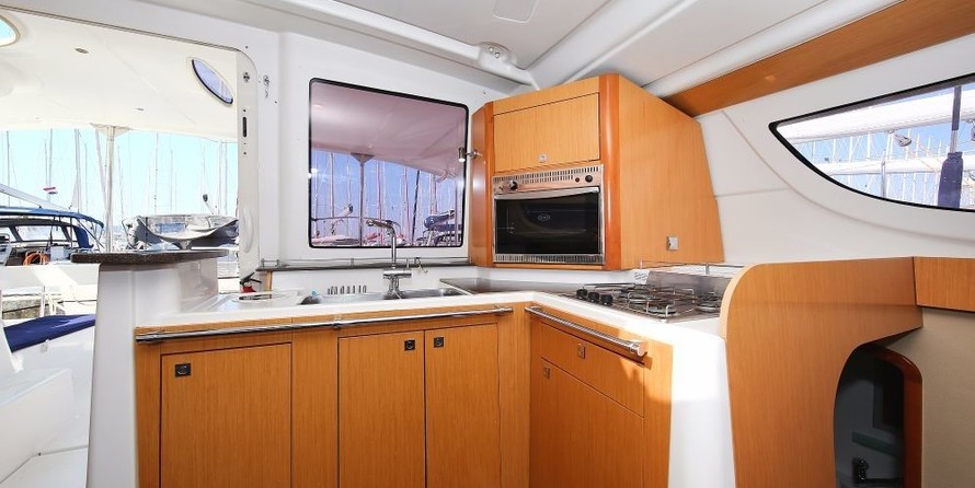 Fountaine Pajot Lipari 41