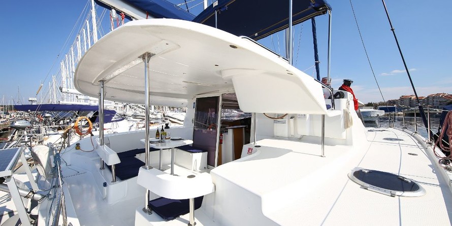Fountaine Pajot Lipari 41