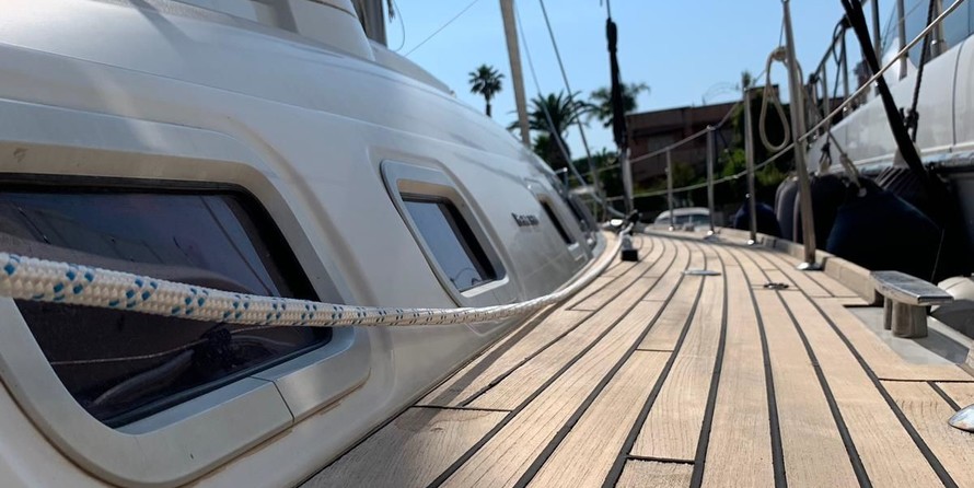 Beneteau Oceanis 58