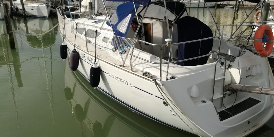 Jeanneau Sun Odyssey 35