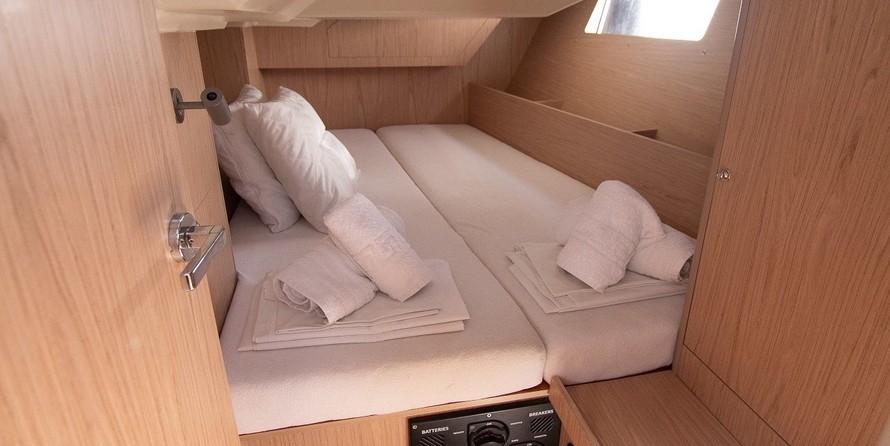 Beneteau Oceanis 41.1
