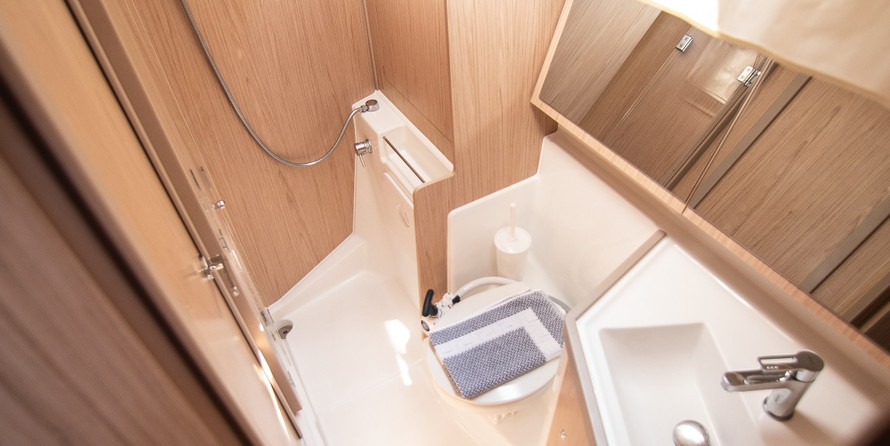 Beneteau Oceanis 41.1