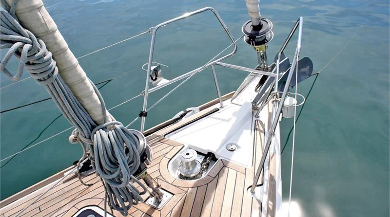 Jeanneau 53