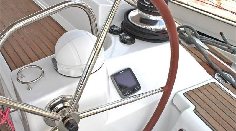 Jeanneau 53