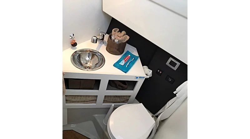 Cranchi Endurance 30