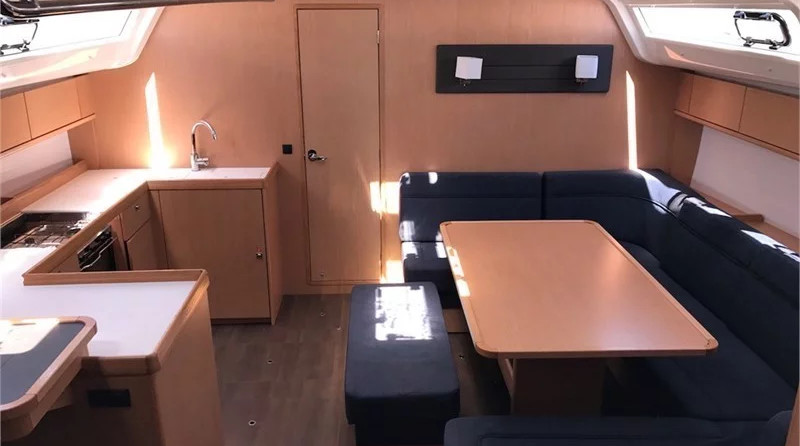 Bavaria Cruiser 51 (5Cab)