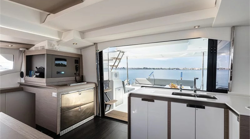 Fountaine Pajot Elba 45