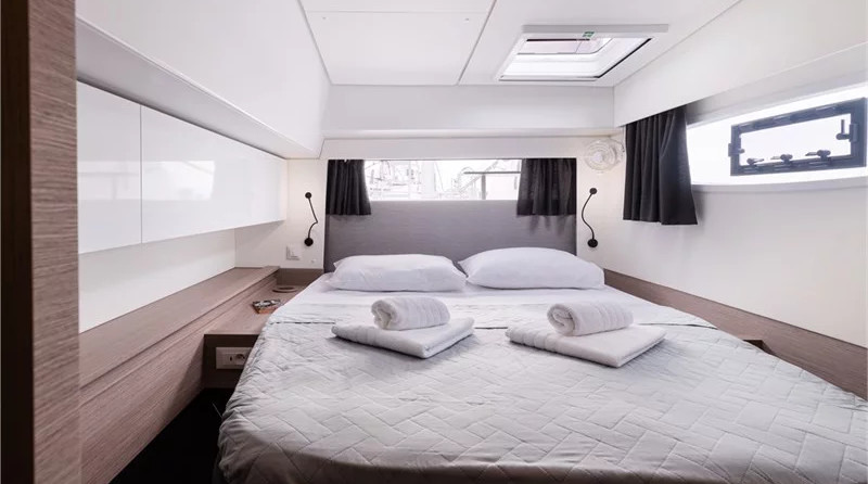 Fountaine Pajot Elba 45