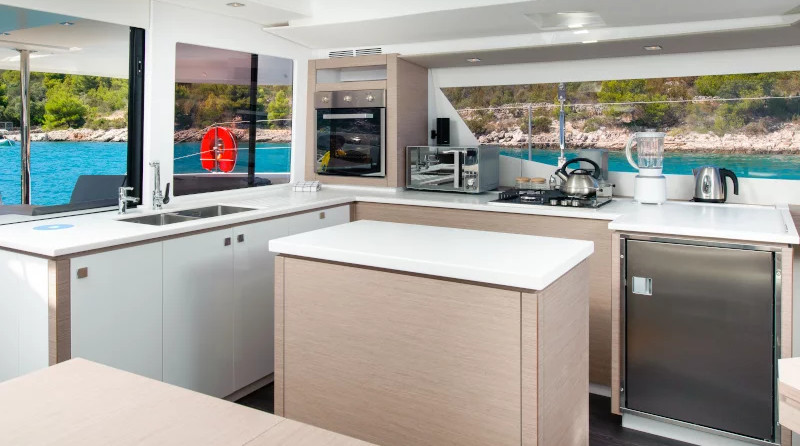 Fountaine Pajot Saba 50