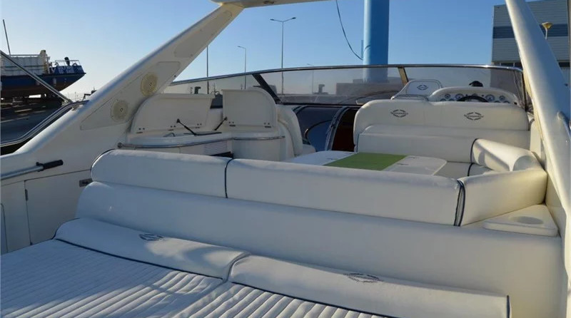 Sunseeker Mustique 42