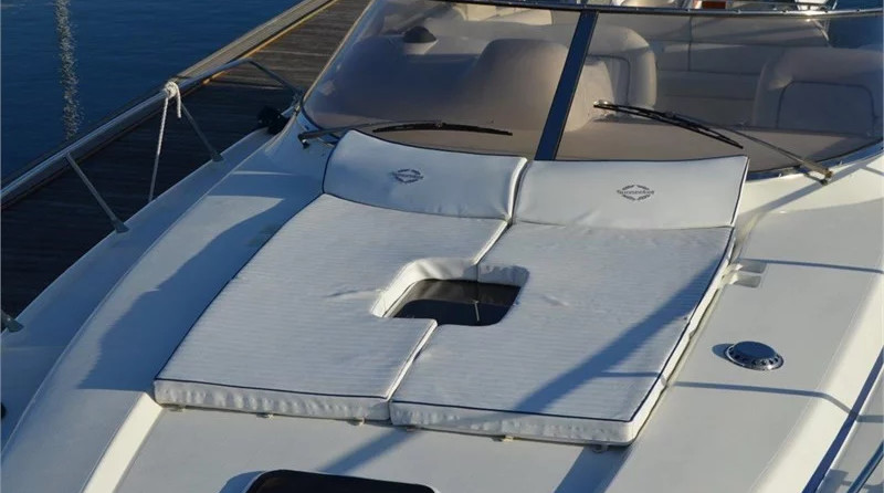 Sunseeker Mustique 42