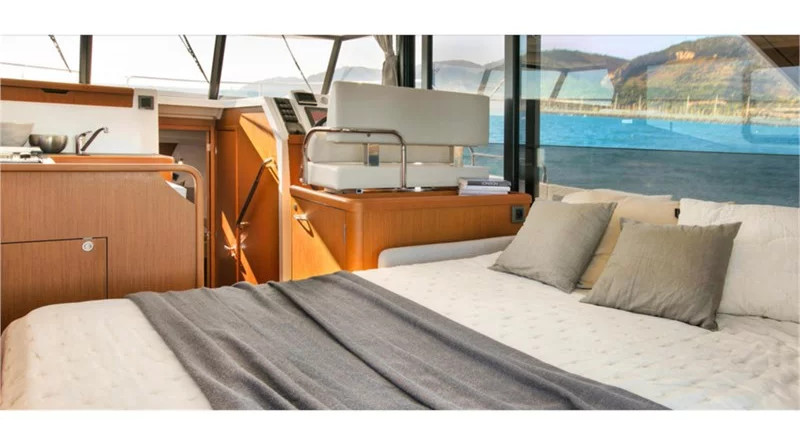 Beneteau Swift Trawler 35